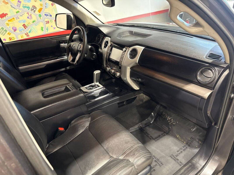 2017 Toyota Tundra
