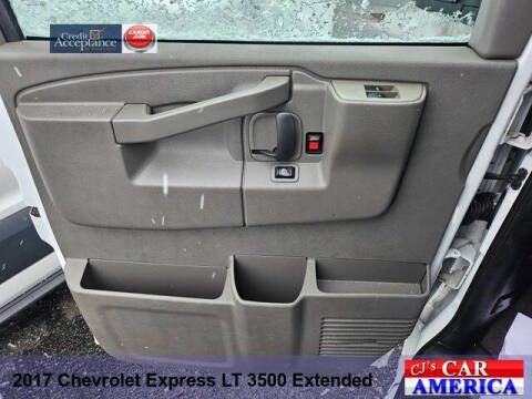 2017 Chevrolet Express LT 3500