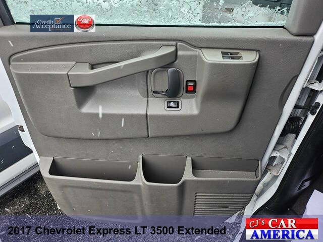 2017 Chevrolet Express LT 3500