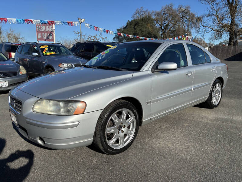 2005 Volvo S60 2.5T's photo