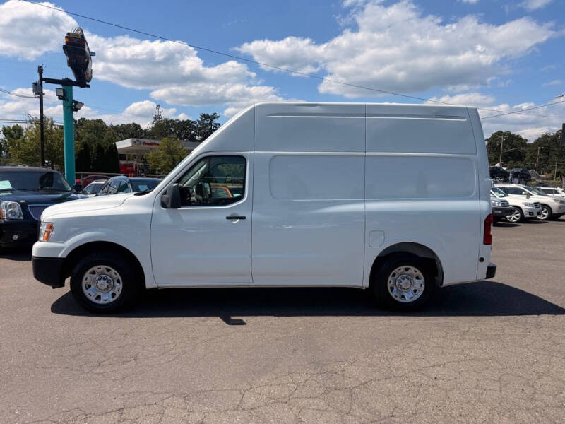 2021 Nissan NV