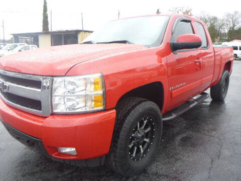 2008 Chevrolet Silverado 1500 for sale at Lewis Page Auto Brokers in Gainesville GA