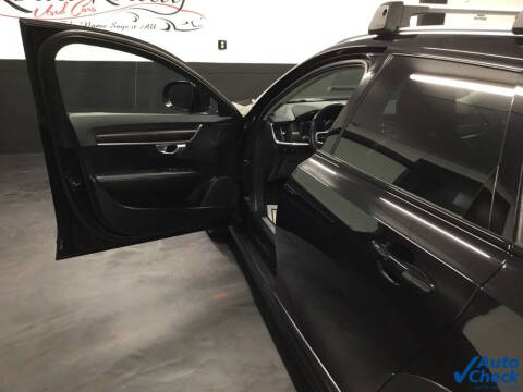 2020 Volvo V90 Cross Country T6