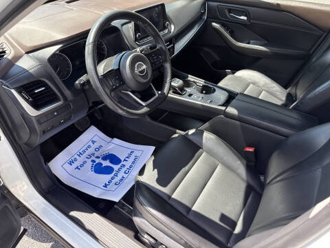 2022 Nissan Rogue SV
