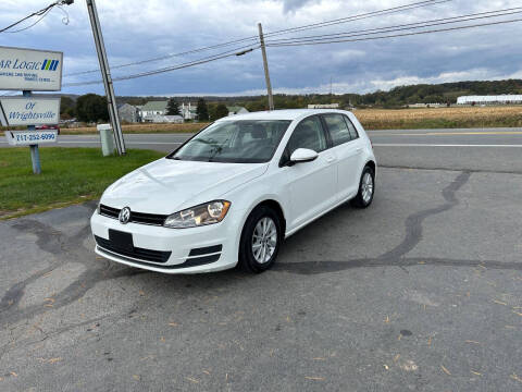 2016 Volkswagen Golf TSI S