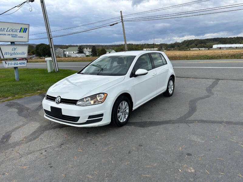 2016 Volkswagen Golf TSI S