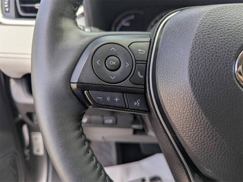 2025 Toyota RAV4 Hybrid XLE Premium