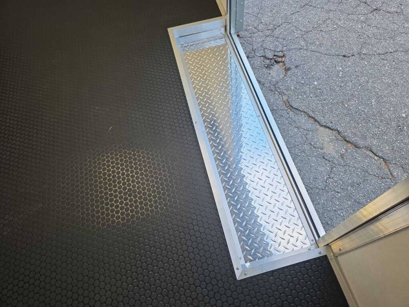 2026 VINTAGE VECTOR VT828T25- 28 FT