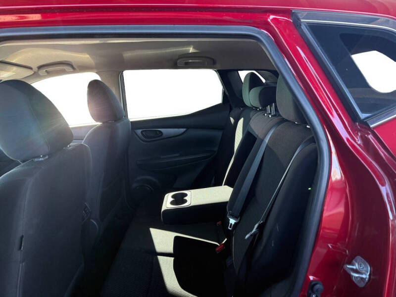 2017 Nissan Rogue Sport S