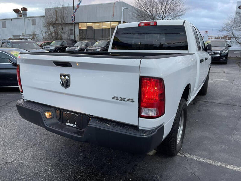 2018 RAM Ram 1500 Pickup Tradesman photo 13