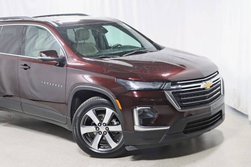 2023 Chevrolet Traverse LT Leather
