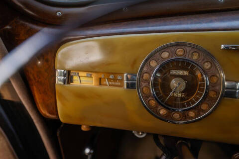 1939 Packard Super 8
