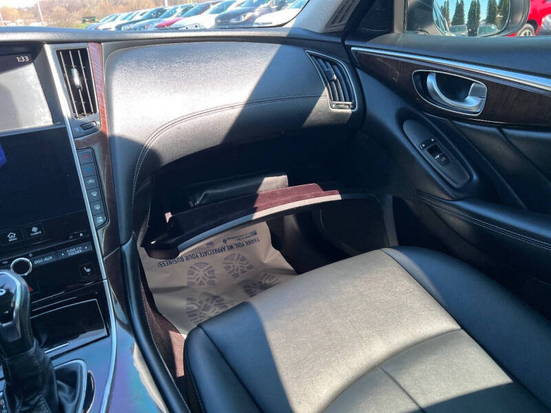 2018 Infiniti Q50 3.0T Luxe