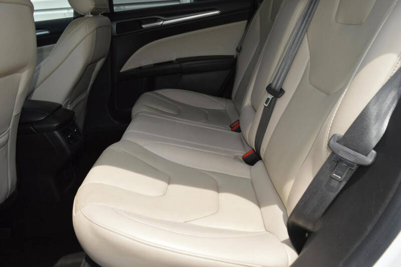 2016 Ford Fusion Titanium