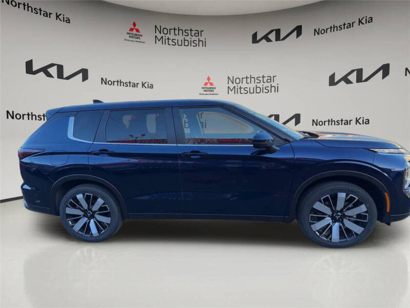 2026 Mitsubishi Outlander SE