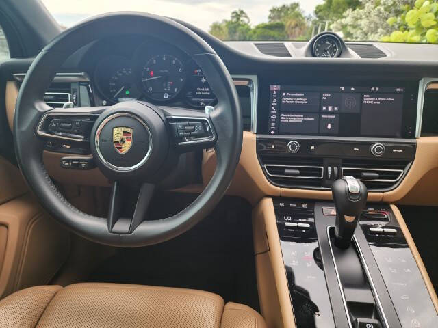 2023 Porsche Macan