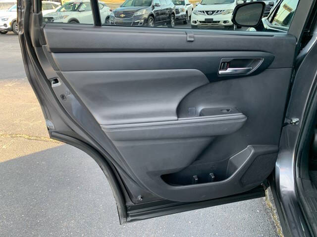 2023 Toyota Highlander XSE