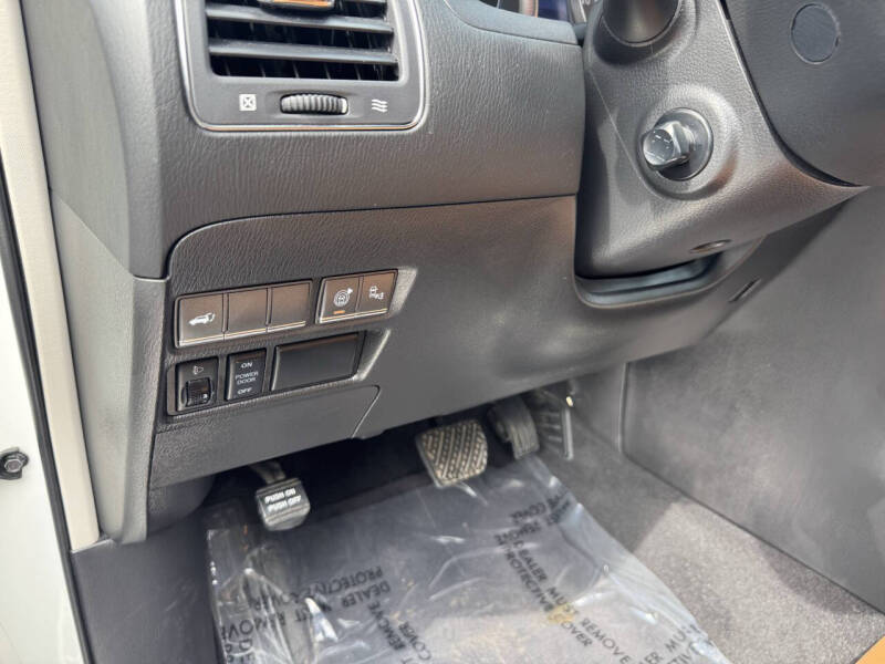 2016 Infiniti QX80