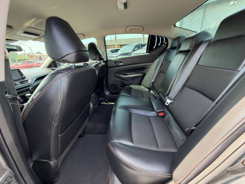2021 Nissan Altima 2.5 SR