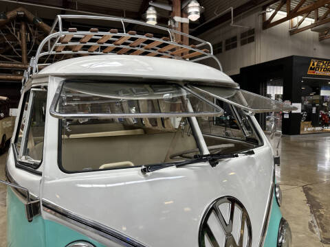 1972 Volkswagen Bus