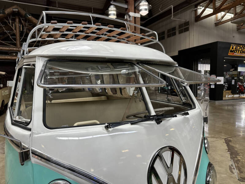 1972 Volkswagen Bus