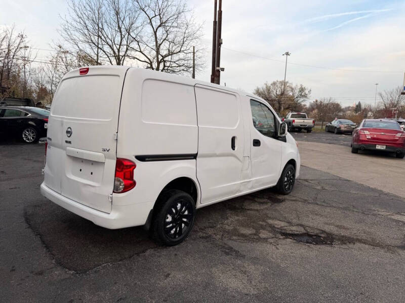 2015 Nissan NV200 SV
