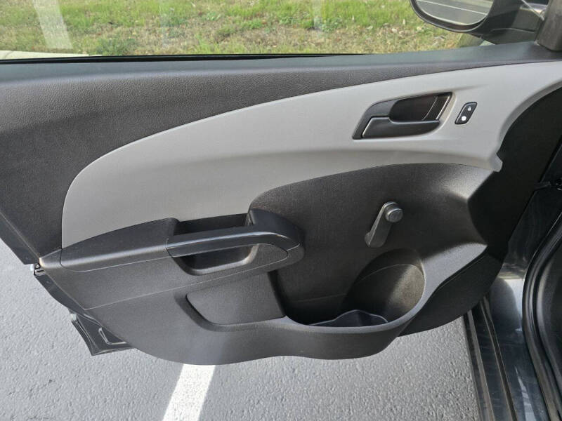 2017 Chevrolet Sonic LS Auto