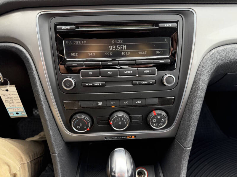 2013 Volkswagen Passat