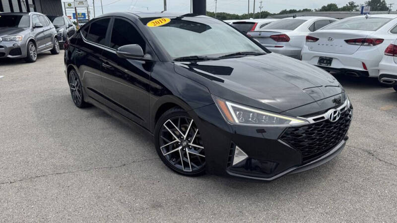 2019 Hyundai Elantra Sport