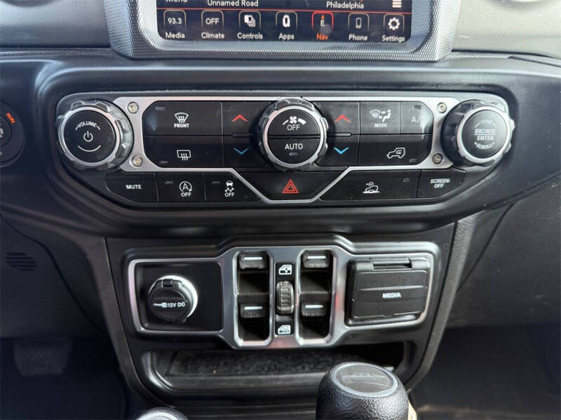 2023 Jeep Gladiator Overland