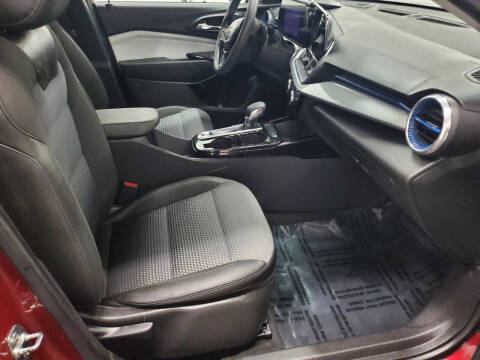2024 Chevrolet Trax LT