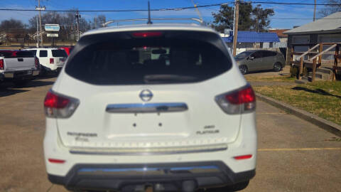 2014 Nissan Pathfinder Platinum