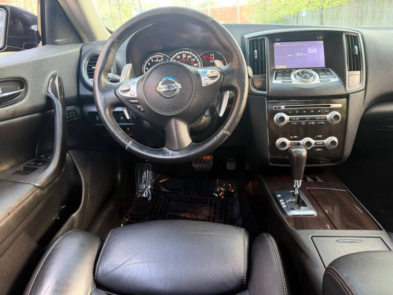2013 Nissan Maxima