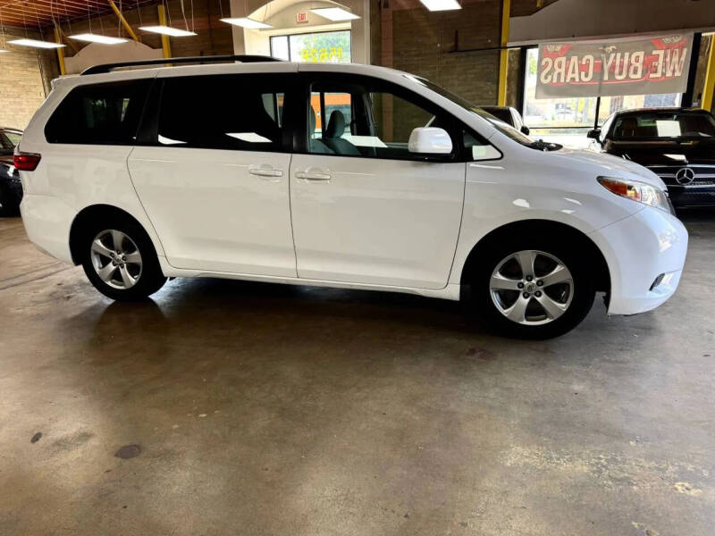 2015 Toyota Sienna