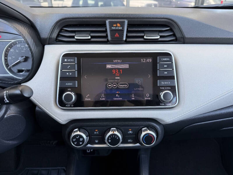 2021 Nissan Versa SV