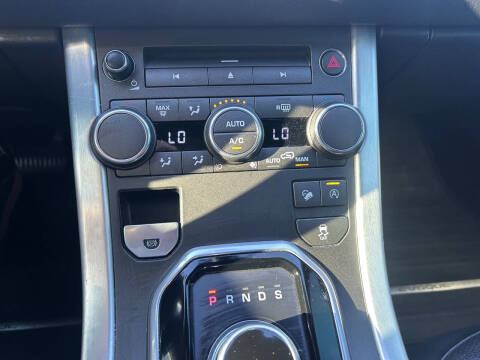 2017 Land Rover Range Rover Evoque SE