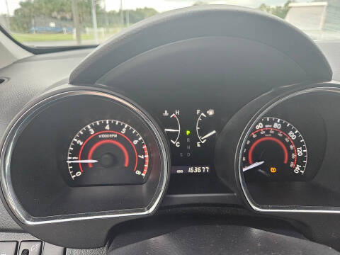 2011 Toyota Highlander SE