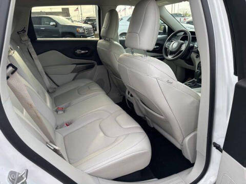 2021 Jeep Cherokee Latitude Lux