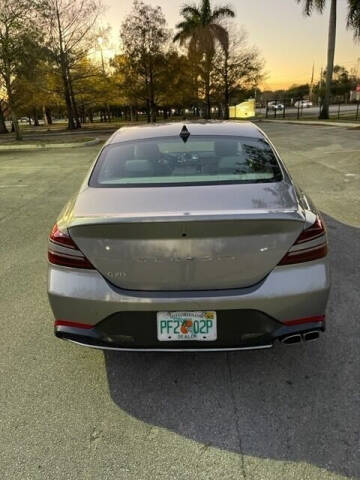 2022 Genesis G70 2.0T