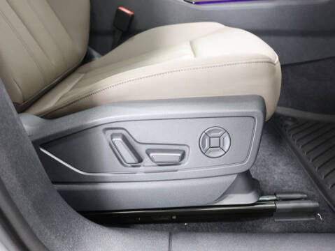 2026 Audi Q5 quattro Premium Plus TFSI
