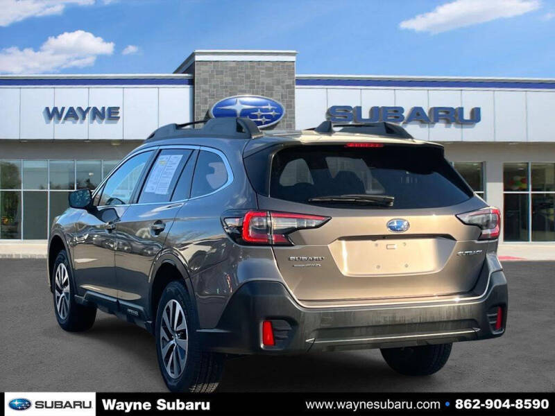 2022 Subaru Outback Premium