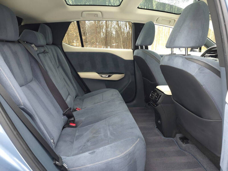 2023 Lexus RZ 450e Luxury