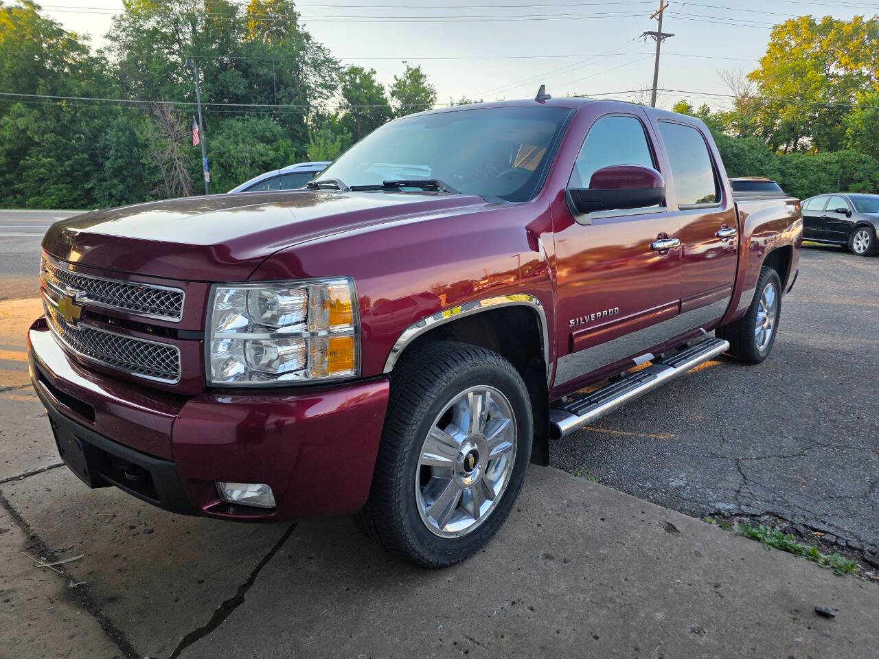 Red 2013 Chevrolet Silverado 1500 LTZ 4x4 LTZ 4dr Crew Cab 5.8 ft. SB 1