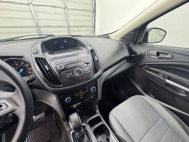 2019 Ford Escape S
