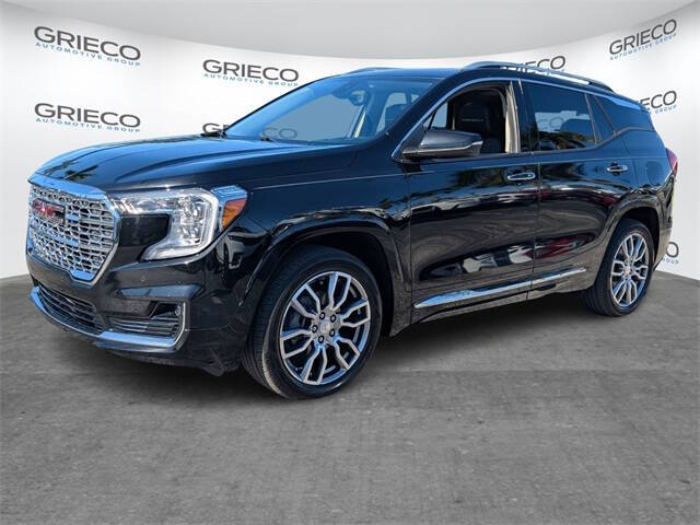 2022 GMC Terrain Denali