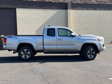 2016 Toyota Tacoma TRD Sport