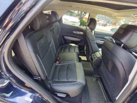 2022 Genesis GV70 2.5T Standard