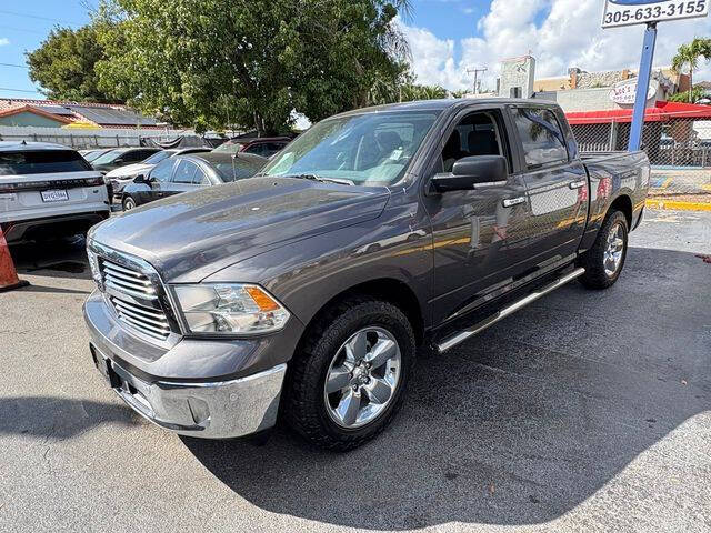 2018 RAM 1500 SLT