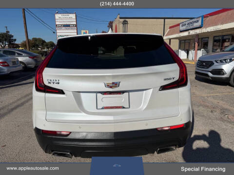 2023 Cadillac XT4 Luxury