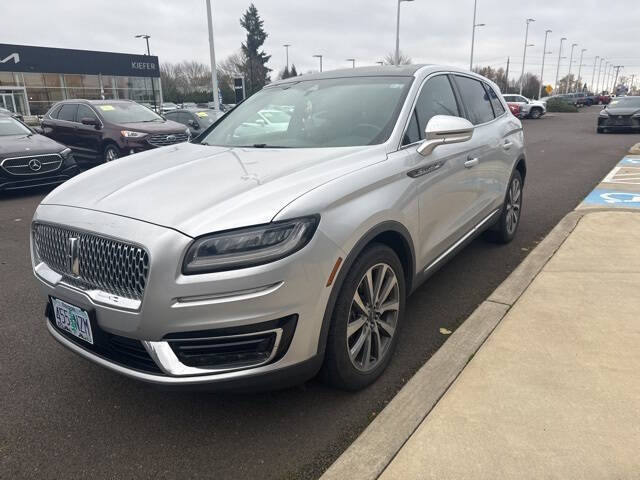 2019 Lincoln Nautilus Select
